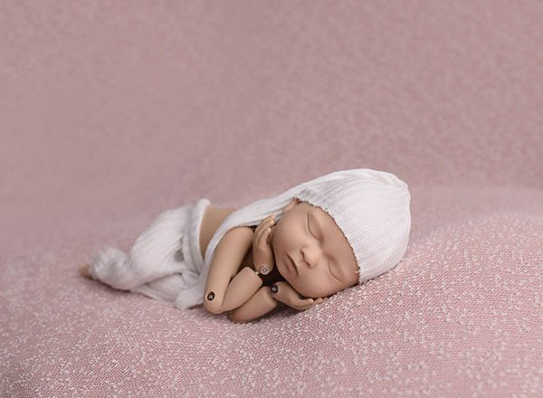 اموزش عکاسی نوزاد با عروسک